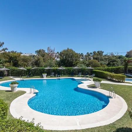 2bed Golf Hills * Estepona