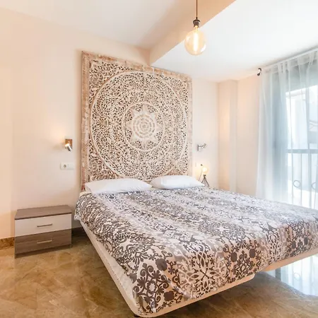 2bed Golf Hills