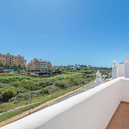 2bed Golf Hills * Estepona