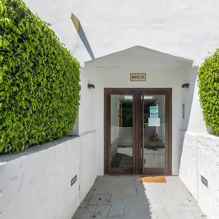 Apartment 2bed Golf Hills *